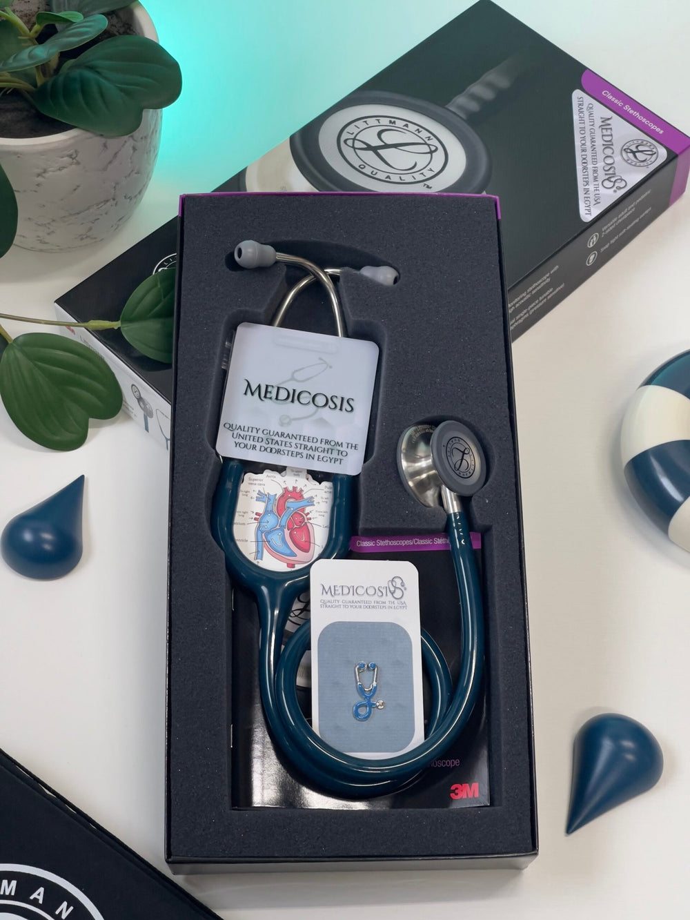 3M™ Littmann® Classic III™ Stethoscope - Caribbean blue tube & Silver chest piece 5623