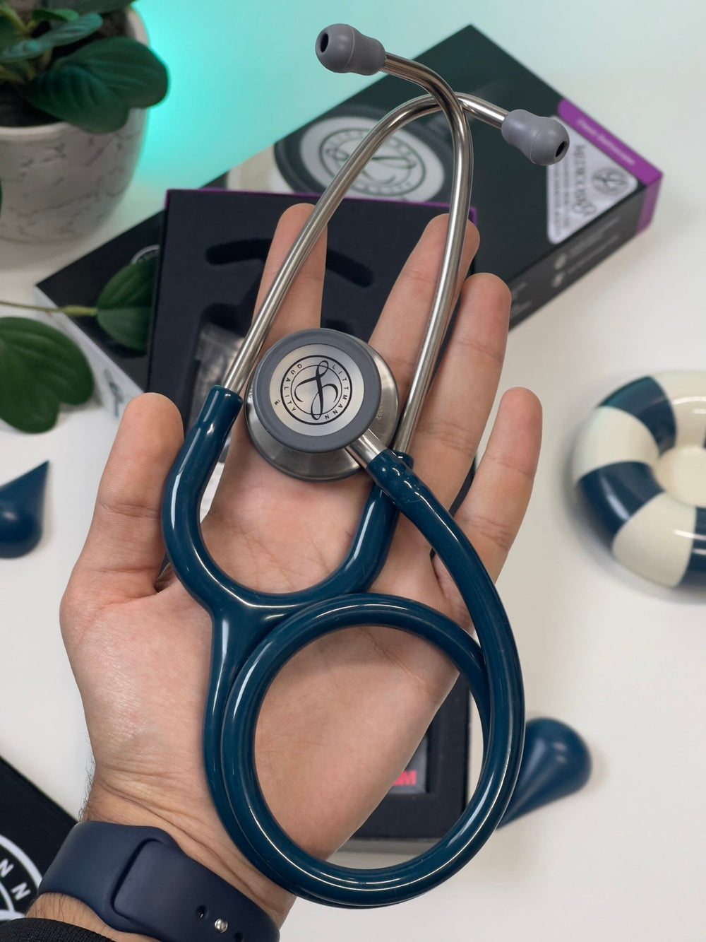3M™ Littmann® Classic III™ Stethoscope - Caribbean blue tube & Silver chest piece 5623