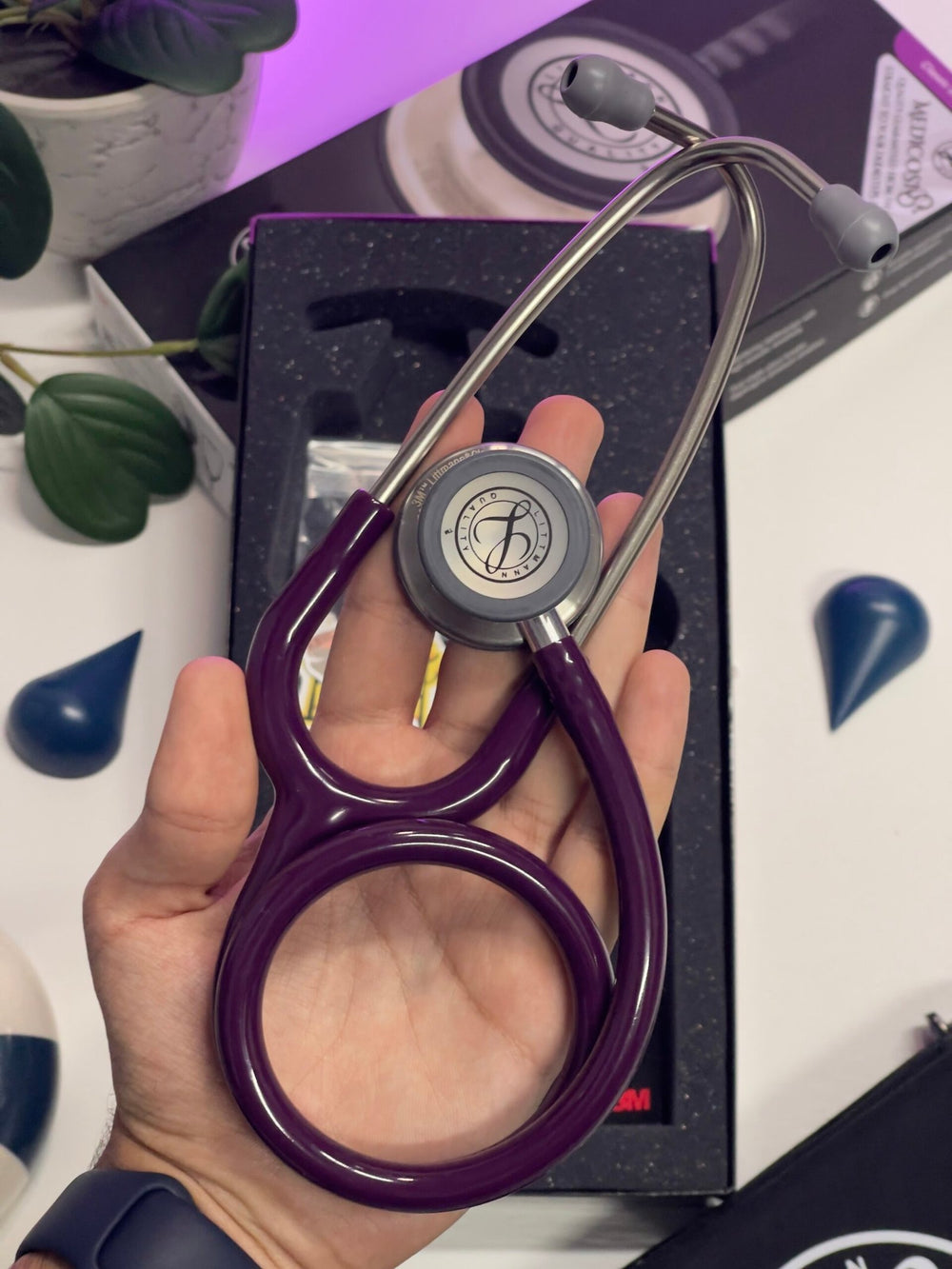3M™ Littmann® Classic III™ Stethoscope - Plum tube & Silver chest piece 5831