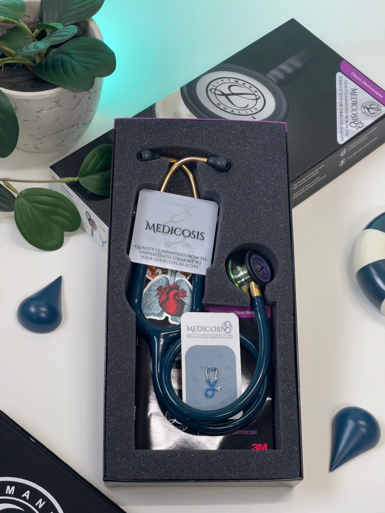 3M™ Littmann® Classic III™ Stethoscope - Caribbean blue tube & Rainbow finish chest piece 5807